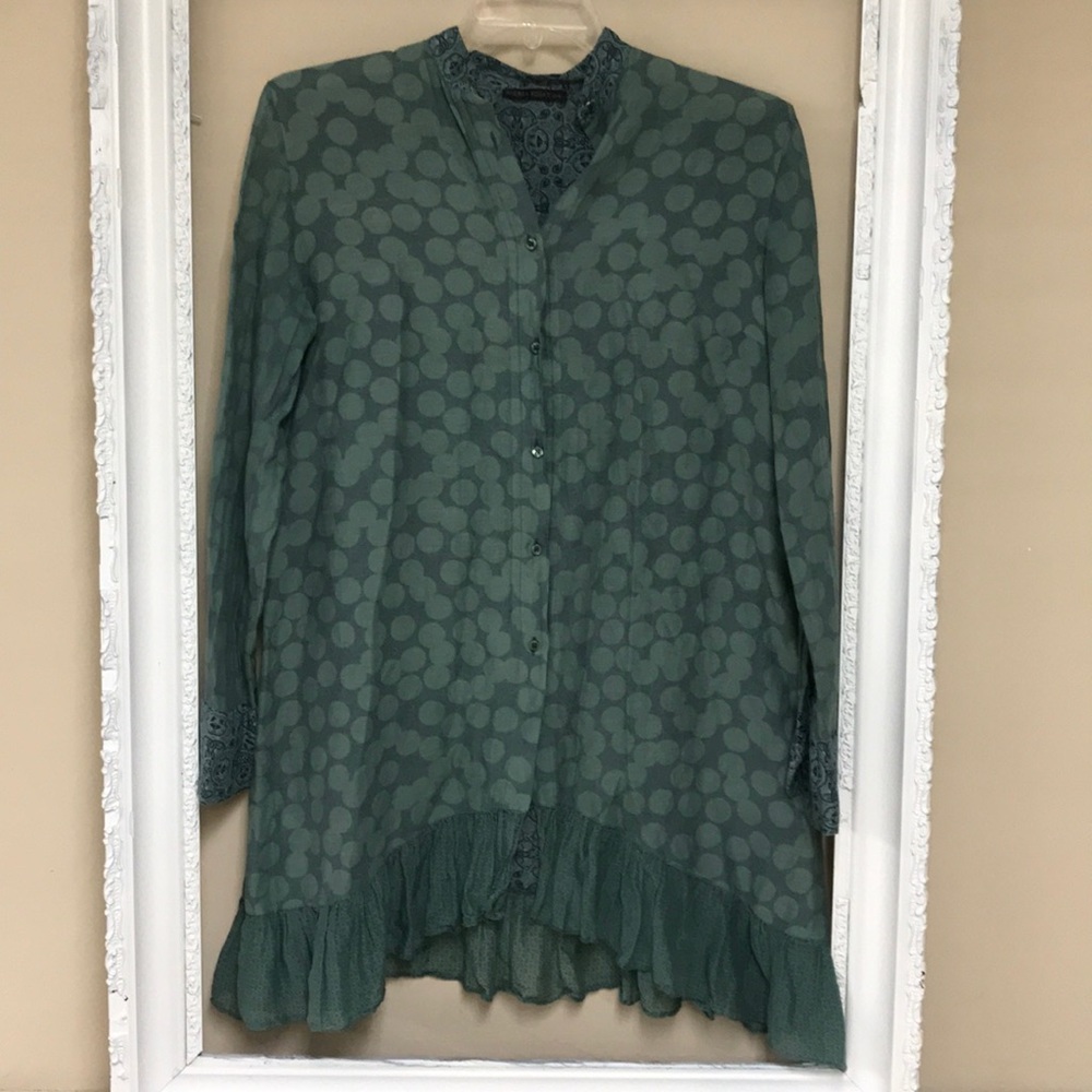 Andrea Rosati top